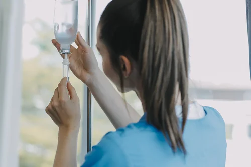 постановка капельницы винпоцетина